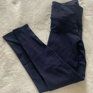 Lululemon size 6 legging